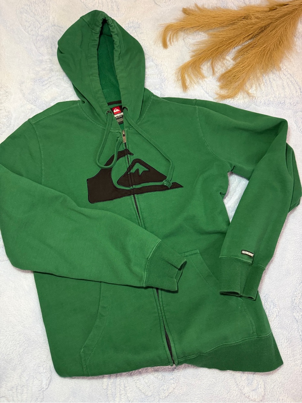 Quiksilver Forest Green Full-Zip Hoodie with Black Logo